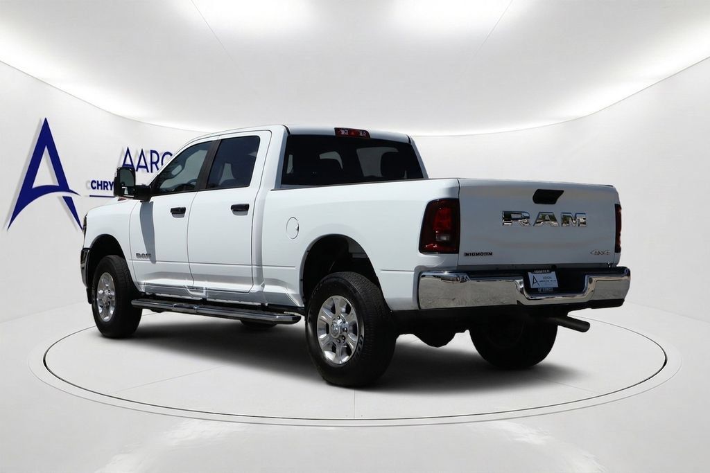 Used 2025 RAM 2500 Big Horn AWD/4WD image 7