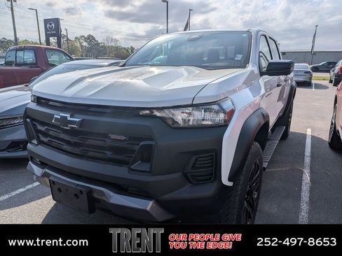 Certified 2024 Chevrolet Colorado Trail Boss w/ Technology Package image 1
