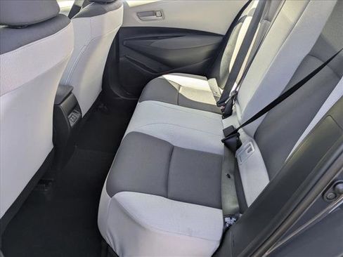Used 2026 Toyota Corolla LE FWD image 15