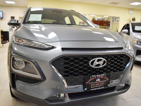 Used 2019 Hyundai Kona Limited AWD/4WD image 58
