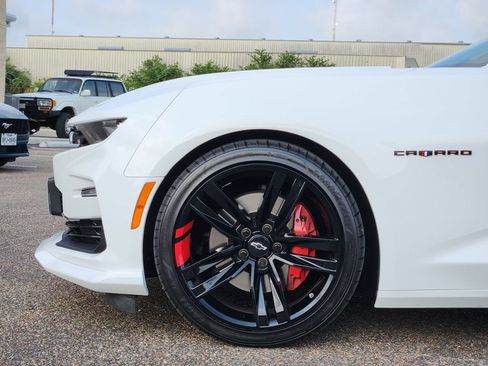 Used 2023 Chevrolet Camaro SS w/ Redline Edition RWD image 9