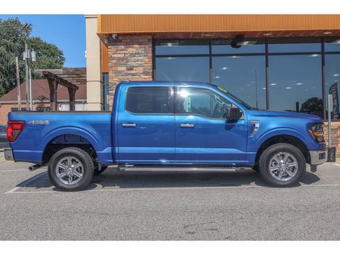 Used 2024 Ford F150 XLT w/ Tow/Haul Package image 2