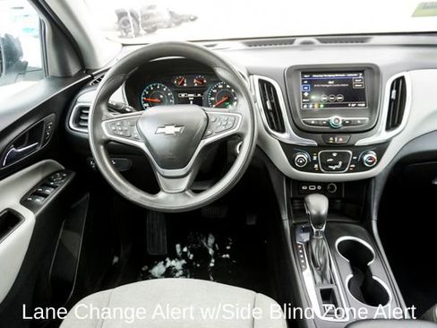 Used 2023 Chevrolet Equinox LS image 8