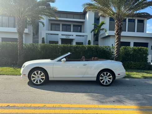 Used 2008 Bentley Continental GTC image 8