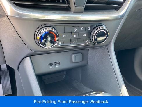 Certified 2024 Buick Encore GX Preferred w/ Comfort Package AWD/4WD image 13