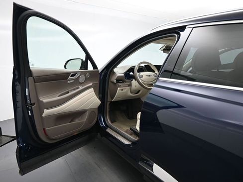 Used 2022 Genesis GV80 3.5T w/ Prestige Package 07 AWD/4WD image 9