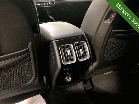 Used 2025 Kia Sorento SX AWD/4WD image 31