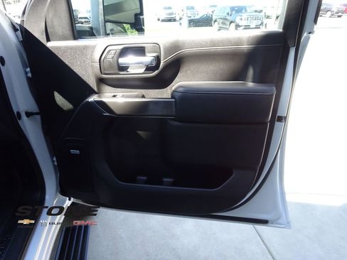 Used 2023 GMC Sierra 2500 AT4 w/ AT4 Premium Plus Package image 33