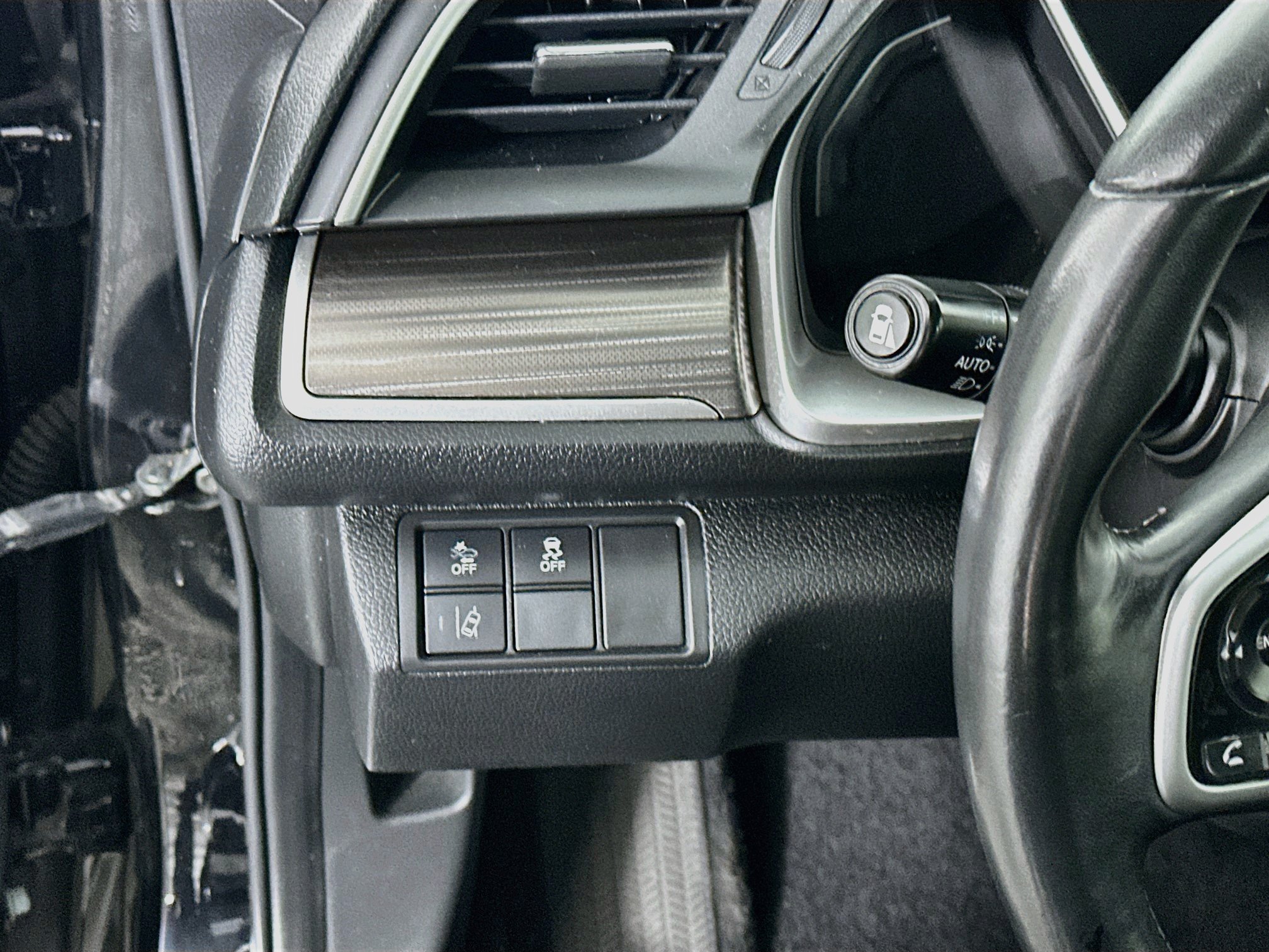 Used 2019 Honda Civic EX image 16