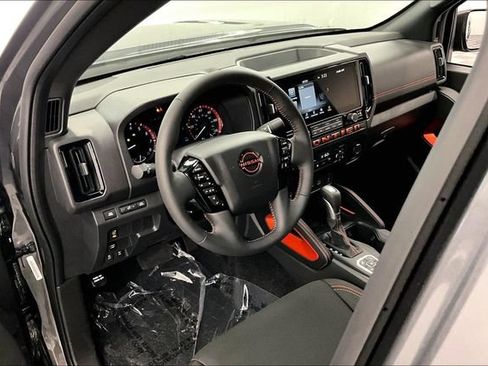 New 2026 Nissan Frontier PRO-4X w/ Tow Package AWD/4WD image 7