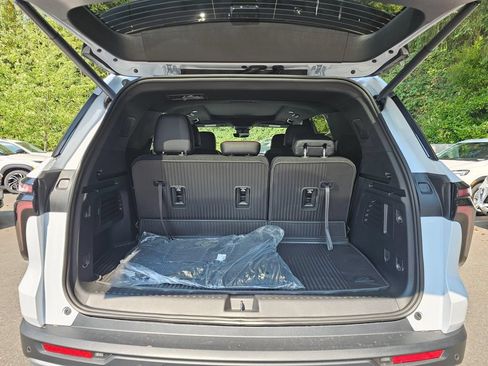 New 2026 Chevrolet Traverse Z71 w/ Enhanced Driving Package AWD/4WD image 19
