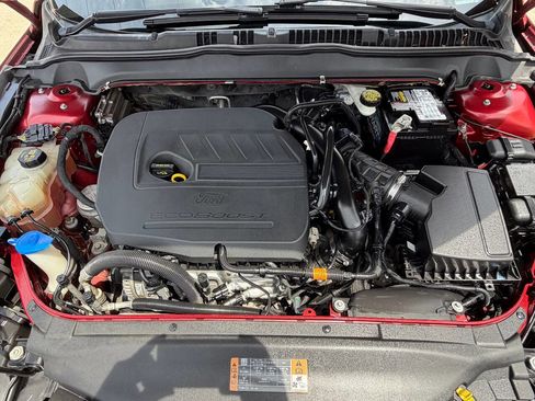 Used 2014 Ford Fusion SE w/ Equipment Group 202A FWD image 20