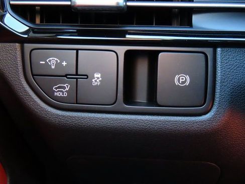 New 2026 Kia Sportage SX FWD image 36