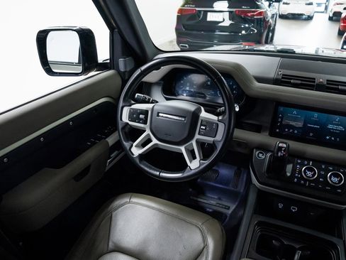 Used 2021 Land Rover Defender 110 SE image 10