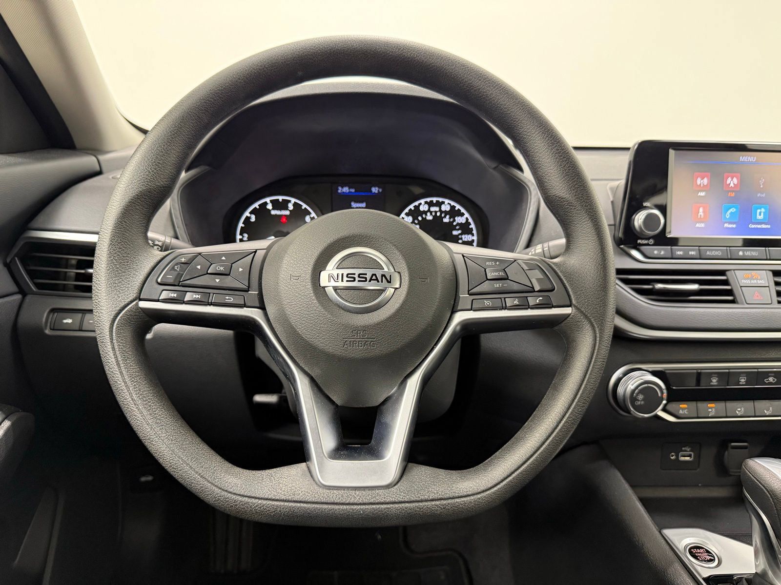 Used 2022 Nissan Altima 2.5 S FWD image 16