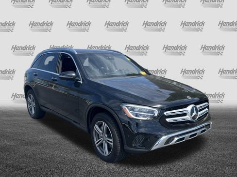 Used 2021 Mercedes-Benz GLC 300 4MATIC image 2