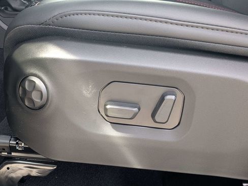 New 2026 Jeep Gladiator Rubicon AWD/4WD image 19