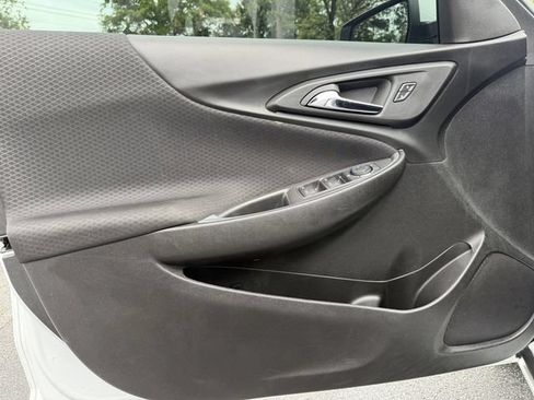 Used 2024 Chevrolet Malibu LT FWD image 9