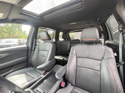 Used 2022 Honda Passport TrailSport image 19