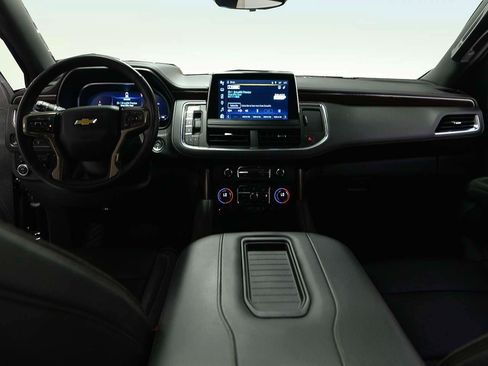 Used 2023 Chevrolet Tahoe High Country image 14