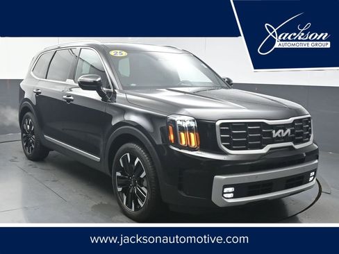 Used 2025 Kia Telluride SX image 1