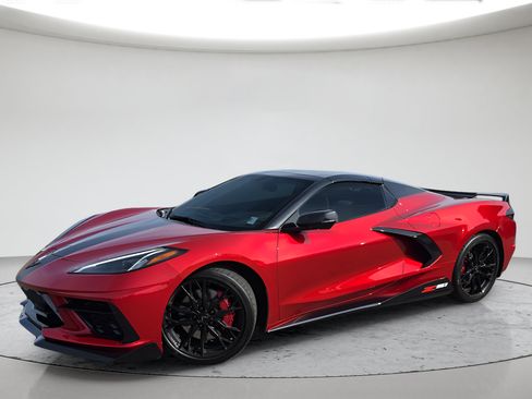 Used 2023 Chevrolet Corvette Stingray Premium Conv w/ Z51 Performance Package RWD image 7