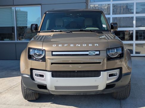 Certified 2023 Land Rover Defender 110 SE image 2