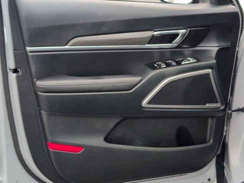 Certified 2024 Kia Telluride EX X-Line AWD/4WD image 12