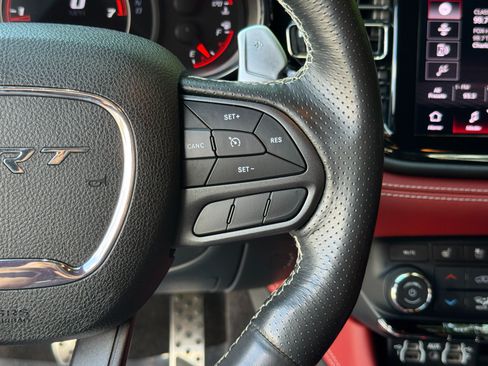 Used 2022 Dodge Durango SRT w/ Premium Interior Group AWD/4WD image 36