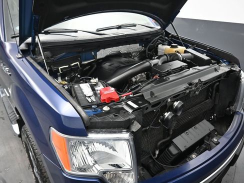 Used 2011 Ford F150 XLT w/ XLT Chrome Pkg image 47