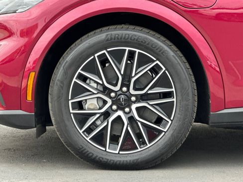 New 2025 Ford Mustang Mach-E Premium image 25