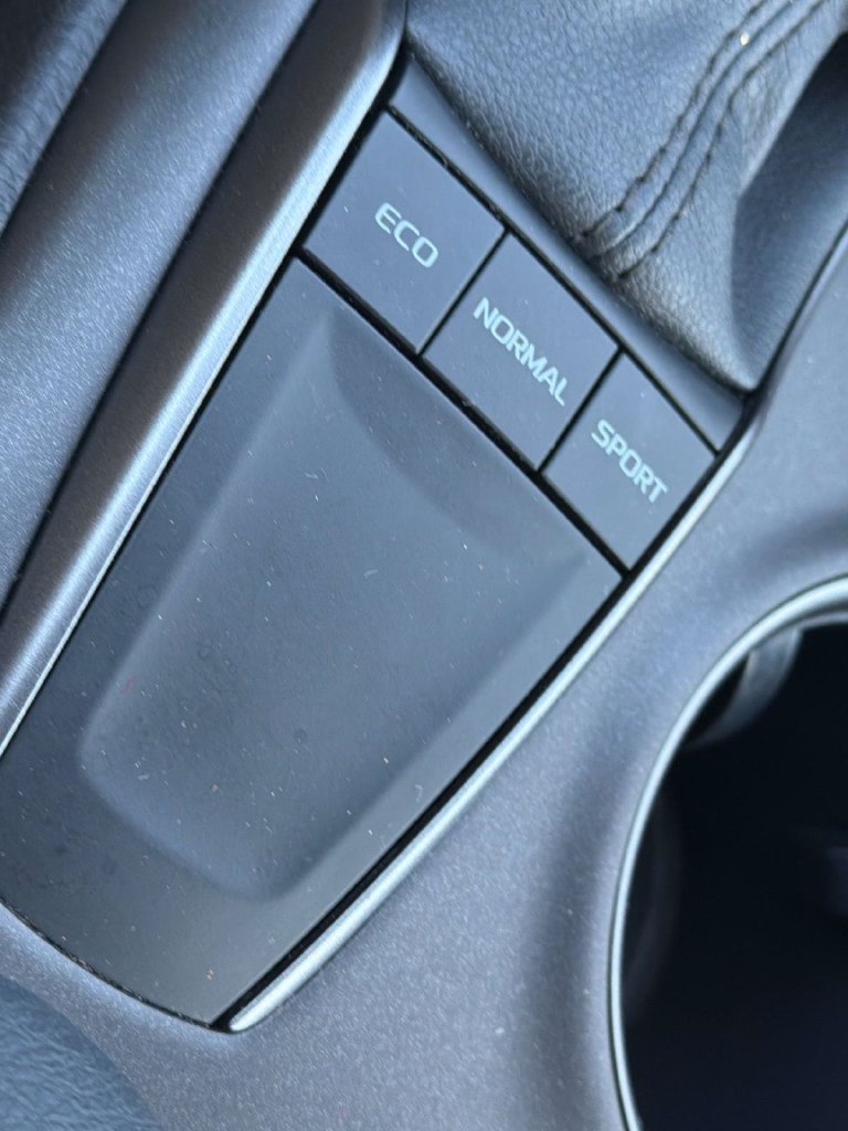 Certified 2024 Toyota Camry SE FWD image 16
