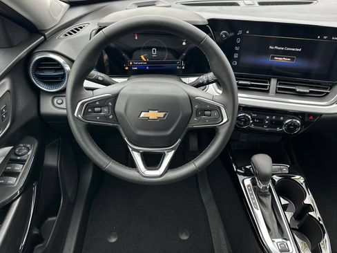 New 2026 Chevrolet Trax LT w/ Driver Confidence Package FWD image 14