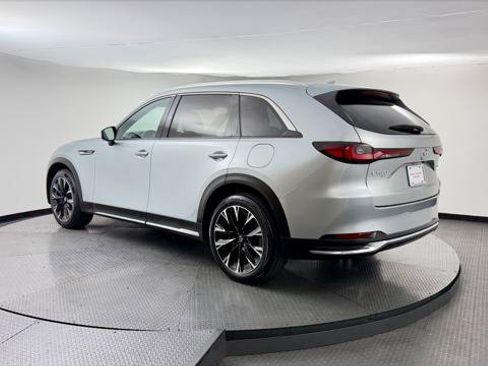Used 2024 MAZDA CX-90 Plug-In Hybrid w/ Premium Plus AWD/4WD image 6