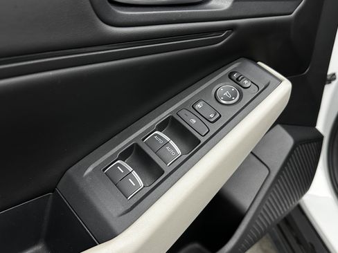 Used 2023 Honda Accord EX image 12