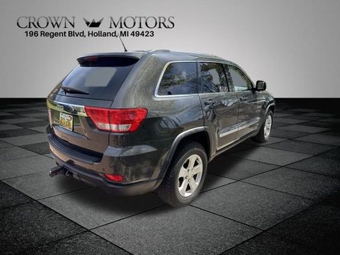 Used 2011 Jeep Grand Cherokee Laredo AWD/4WD image 7