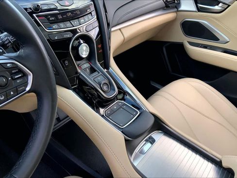 Used 2022 Acura RDX FWD image 17