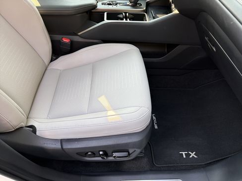 Used 2026 Lexus TX 350 AWD w/ Technology Package image 39