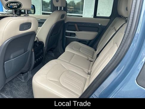 Used 2022 Land Rover Defender 110 S AWD/4WD image 12