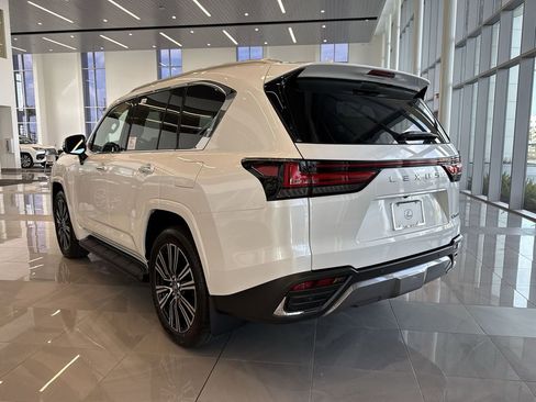 New 2026 Lexus LX 600 4WD w/ Luxury Package image 2