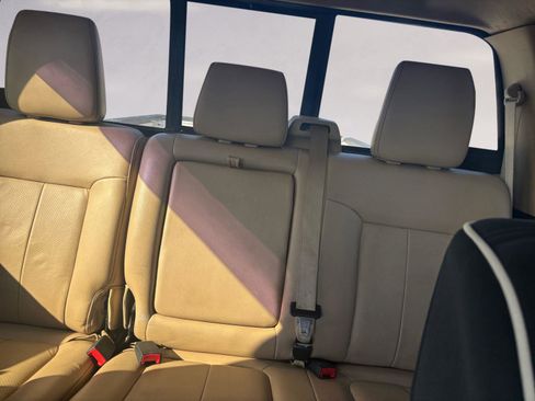 Used 2015 Ford F350 Lariat w/ Lariat Interior Package image 13