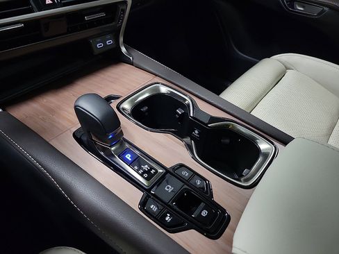 Used 2023 Lexus RX 350 AWD w/ Accessory Package image 18