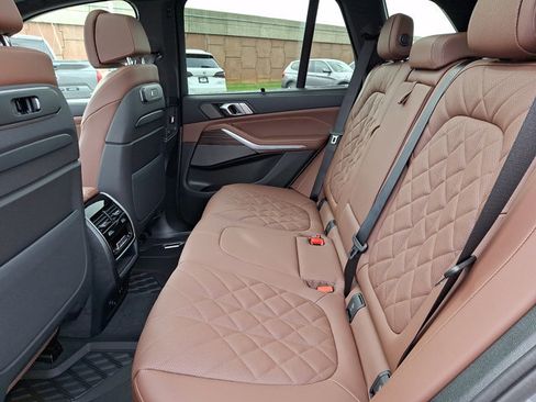 New 2026 BMW X5 xDrive50e w/ Executive Package image 5