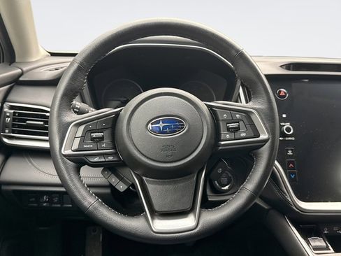Used 2022 Subaru Outback Limited image 12