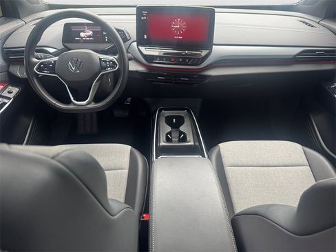 Certified 2023 Volkswagen ID.4 Pro image 10