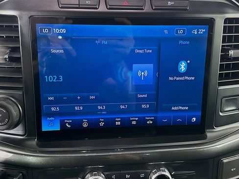 Used 2022 Ford F150 XLT w/ Equipment Group 302A High image 17