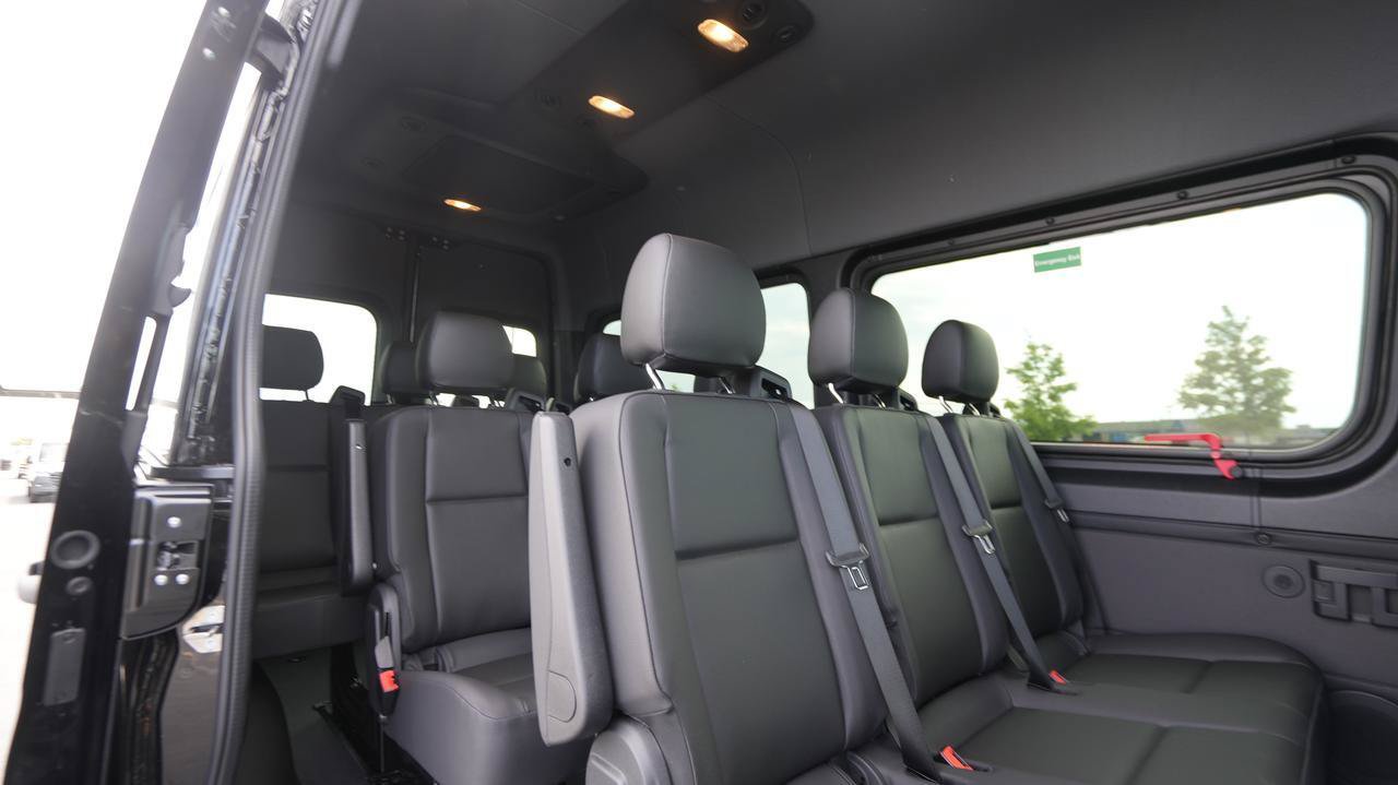 New 2026 Mercedes-Benz Sprinter 2500 image 9