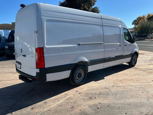 New 2026 Mercedes-Benz Sprinter 2500 image 5