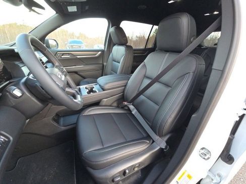 New 2026 GMC Acadia Elevation image 19