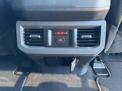 Used 2024 Ford F350 Lariat w/ Lariat Ultimate Package image 18